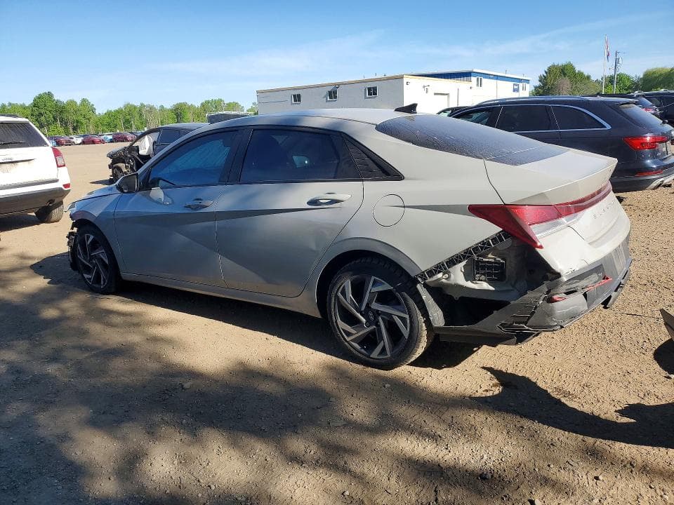 2024 HYUNDAI ELANTRA 2
