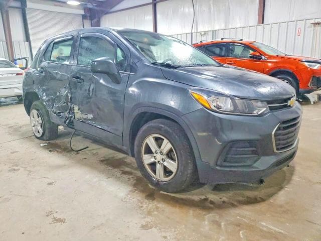 2019 CHEVROLET TRAX LS 4