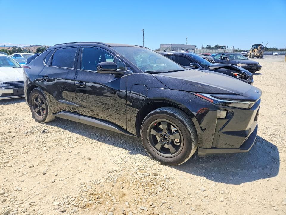 2026 TOYOTA BZ XLE PLUS 4