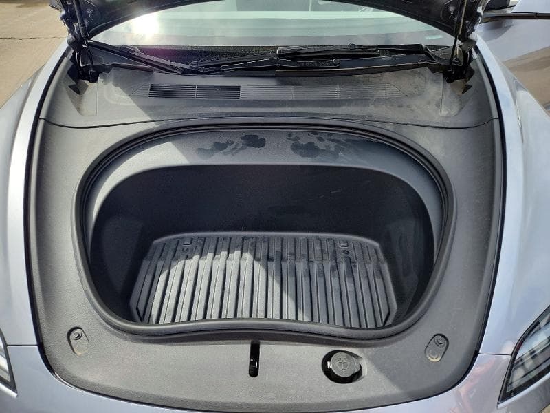 2025 TESLA MODEL 3 11