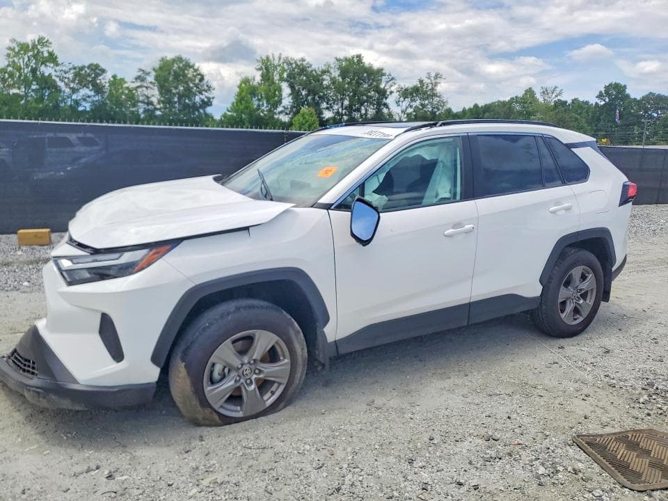 2025 TOYOTA RAV4 XLE - 1