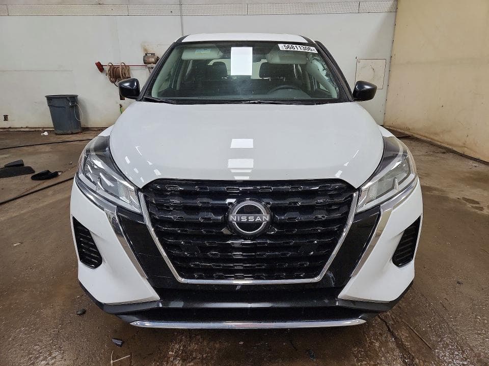 2024 NISSAN KICKS S 5