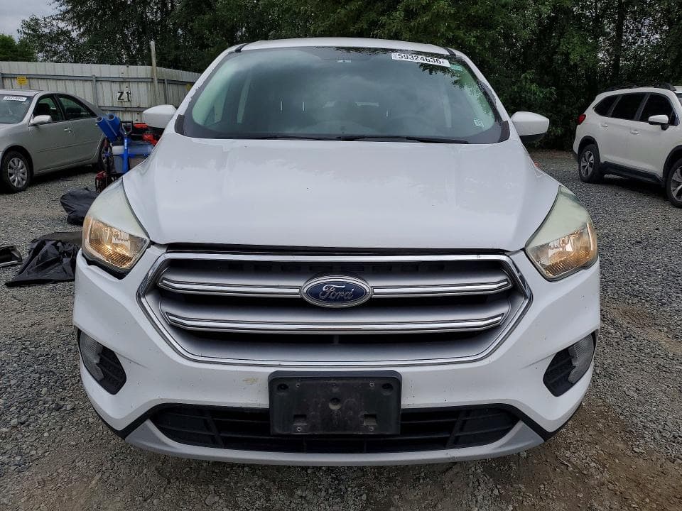 2017 FORD ESCAPE SE 5