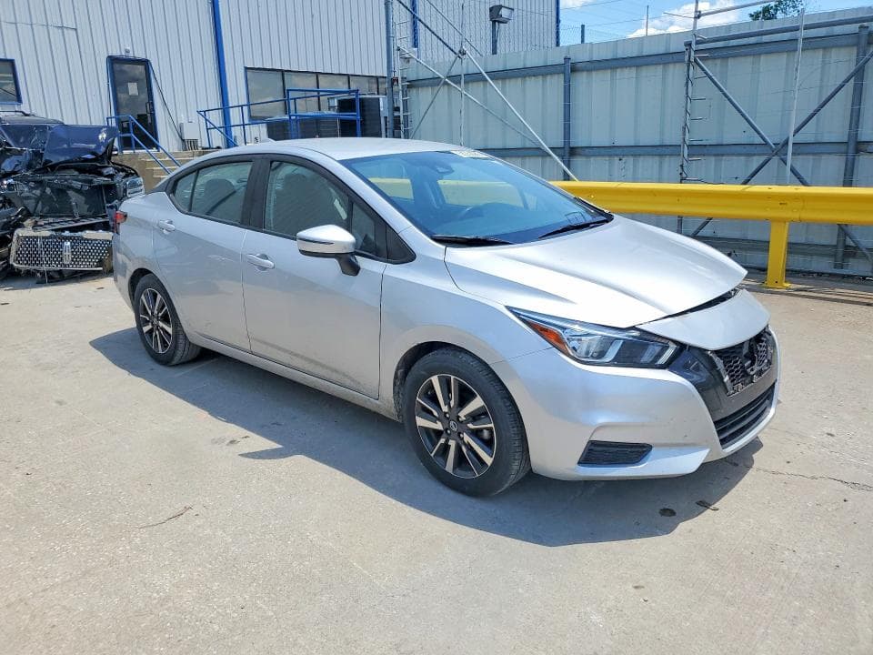 2021 NISSAN VERSA SV 4