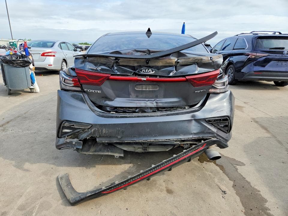 2021 KIA FORTE GT LINE 6