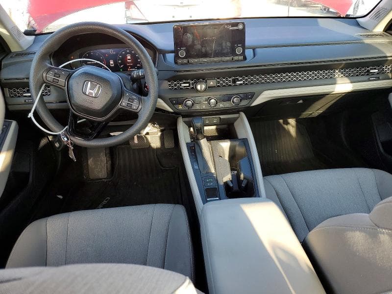 2025 HONDA ACCORD SE 8