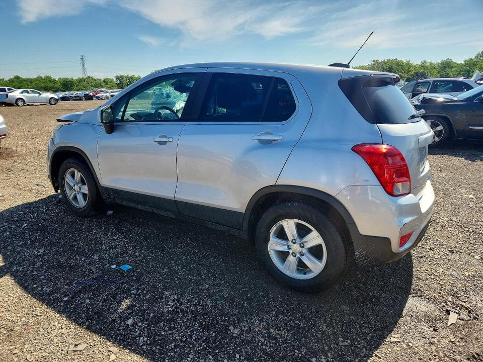 2020 CHEVROLET TRAX LS 2
