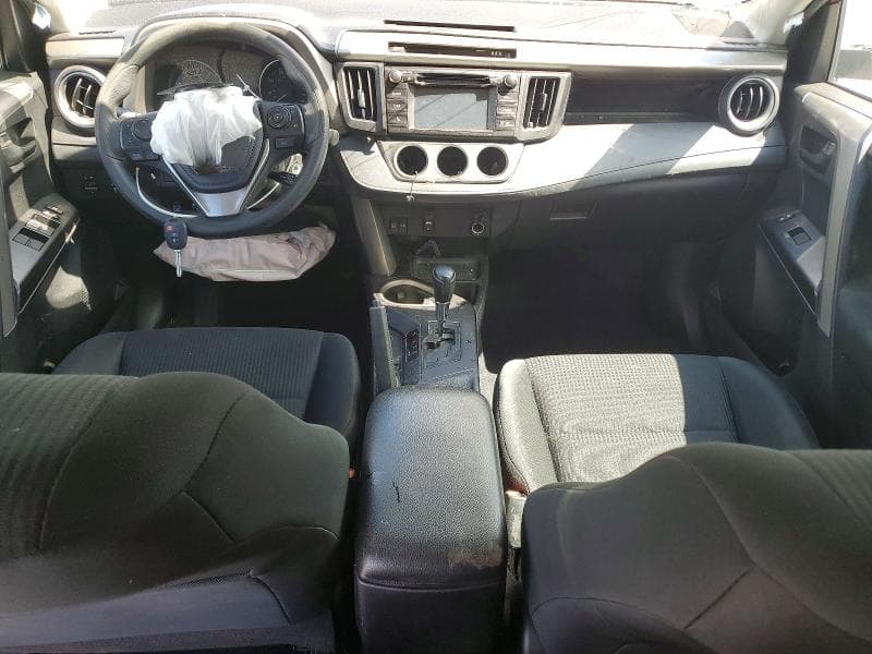 2018 TOYOTA RAV4 LE 8