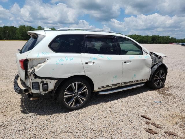 2019 NISSAN PATHFINDER PLATINUM 3