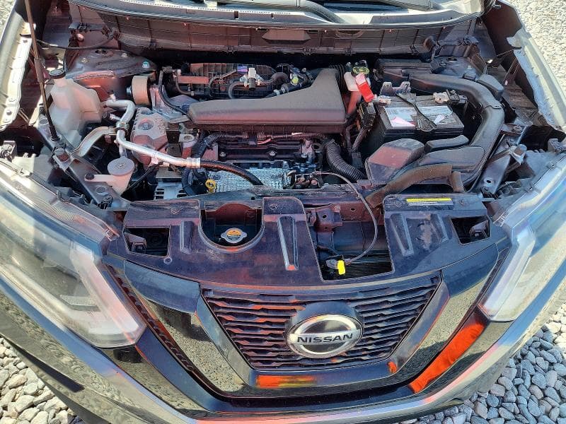 2018 NISSAN ROGUE S 12