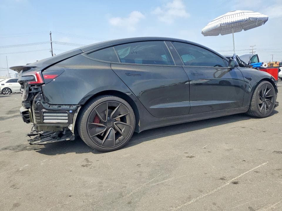 2026 TESLA MODEL 3 3