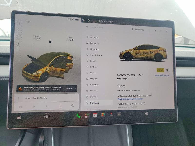 2026 TESLA MODEL Y 9