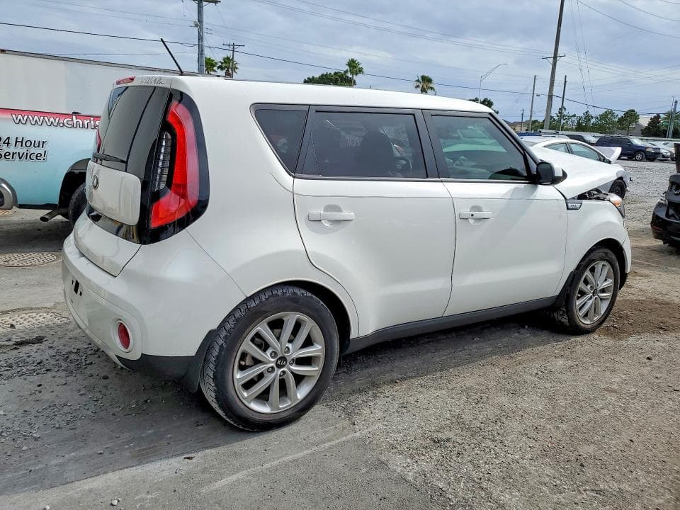 2018 KIA SOUL + 3