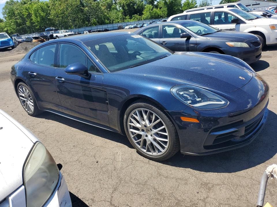 2018 PORSCHE PANAMERA 4 4