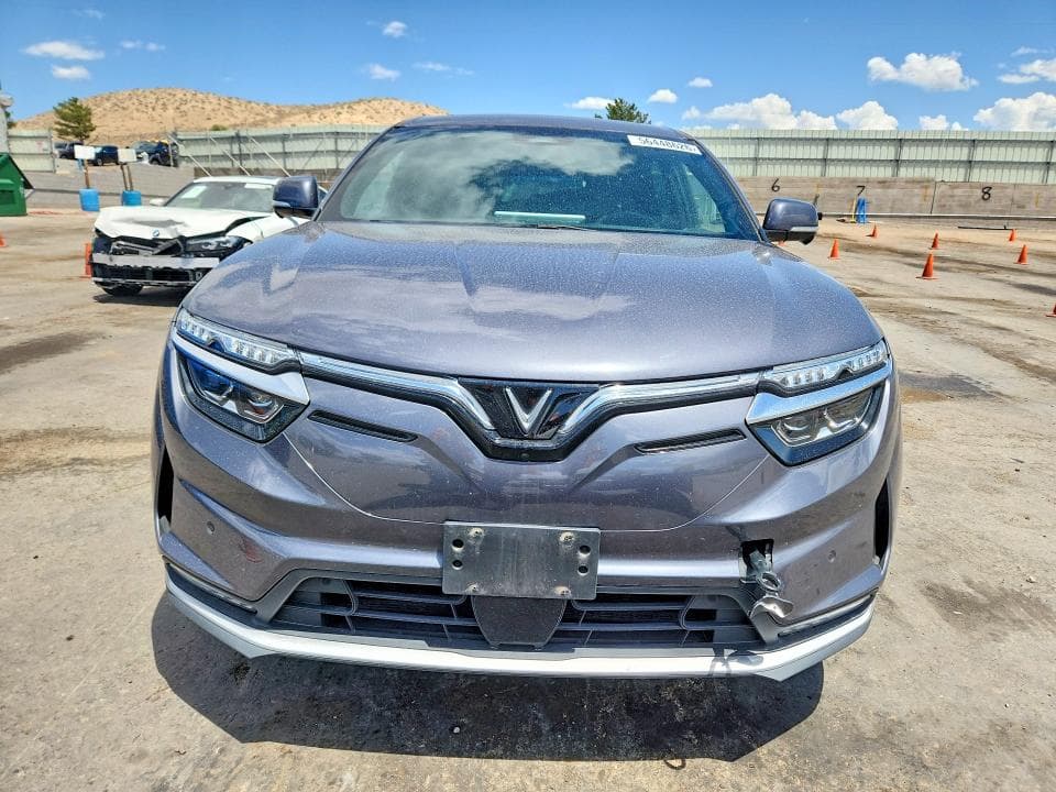 2024 VINFAST TRADING AND PRODUCTION VF 8 PLUS 5
