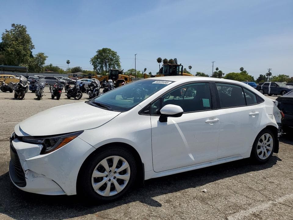 2026 TOYOTA COROLLA LE