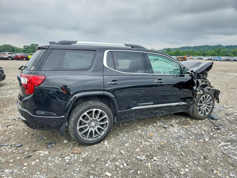2021 GMC ACADIA DENALI 3