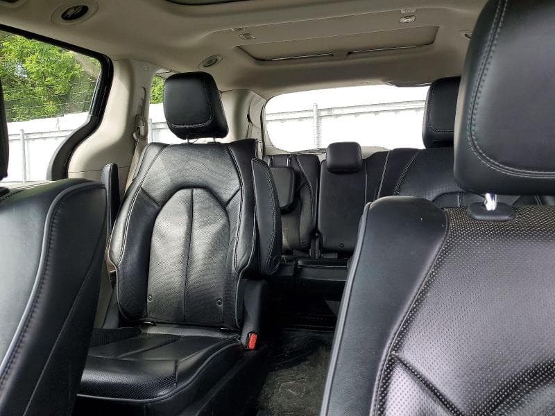 2019 CHRYSLER PACIFICA HYBRID LIMITED 10