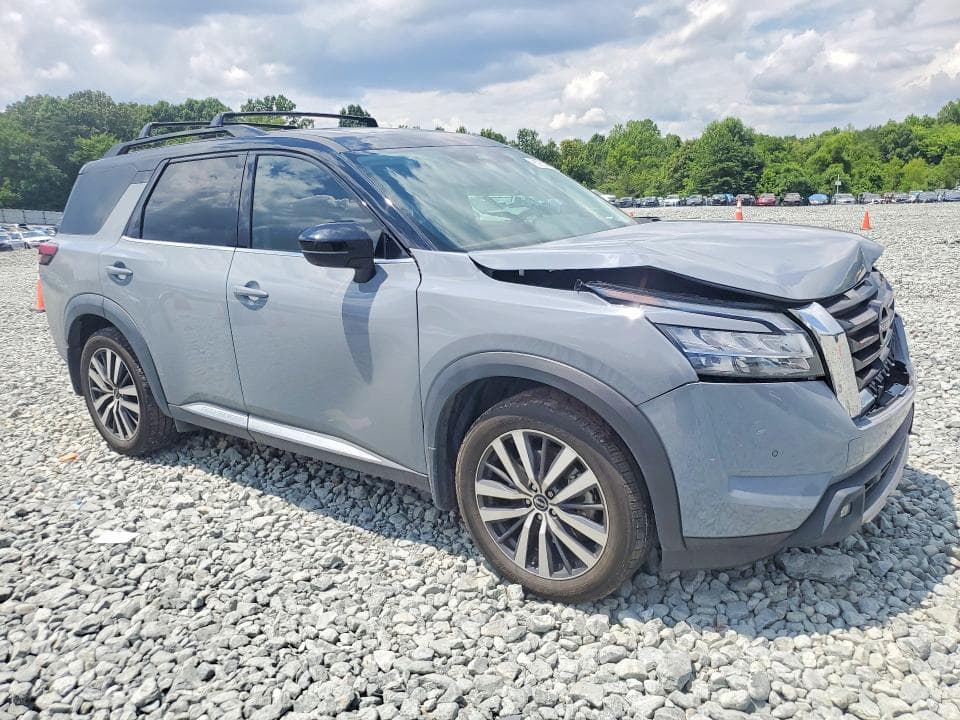 2022 NISSAN PATHFINDER PLATINUM 4