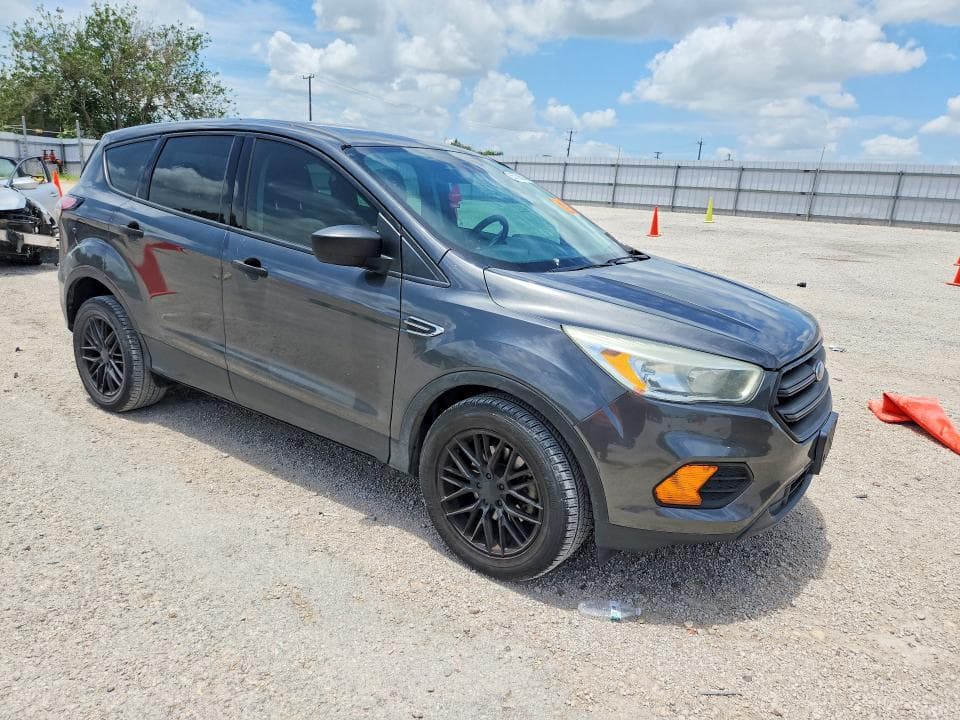 2017 FORD ESCAPE S 4