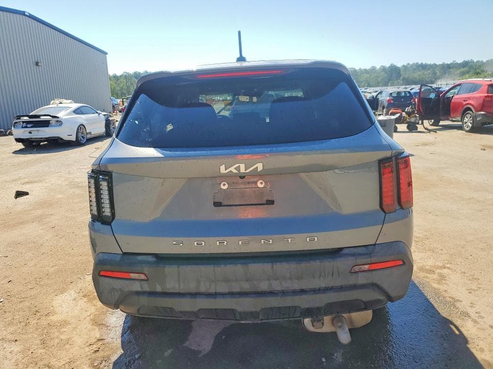 2022 KIA SORENTO LX 6