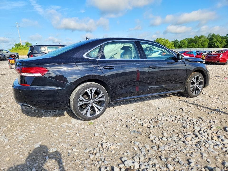 2020 VOLKSWAGEN PASSAT SEL 3