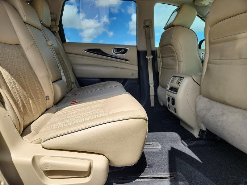 2017 INFINITI QX60 BASE 11