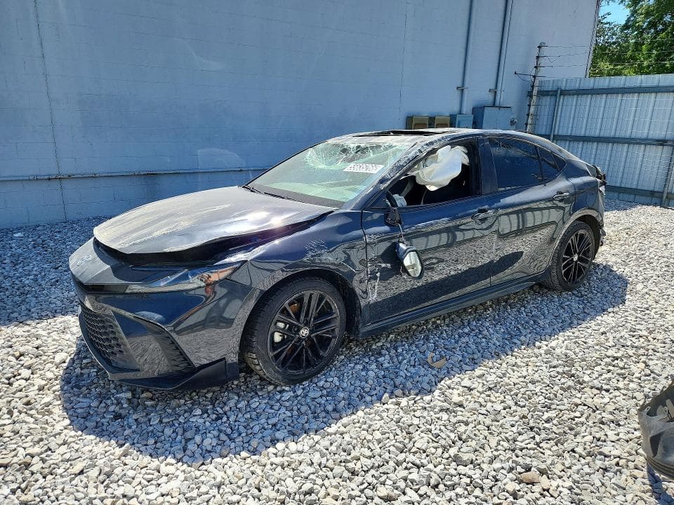 2025 TOYOTA CAMRY