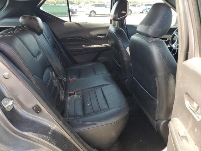2019 NISSAN KICKS SR 11