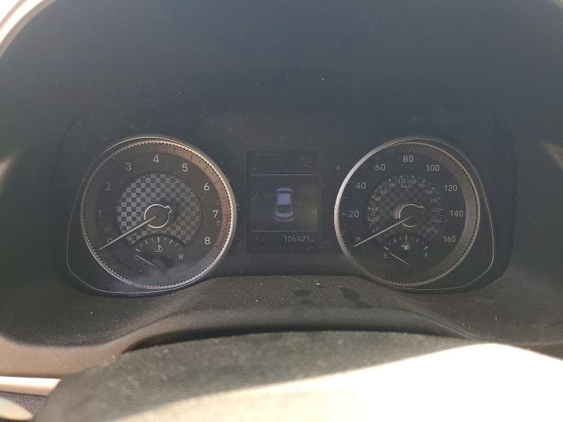 2020 HYUNDAI ELANTRA SE 9