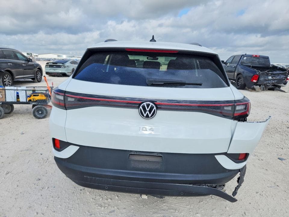 2023 VOLKSWAGEN ID.4 PRO 6