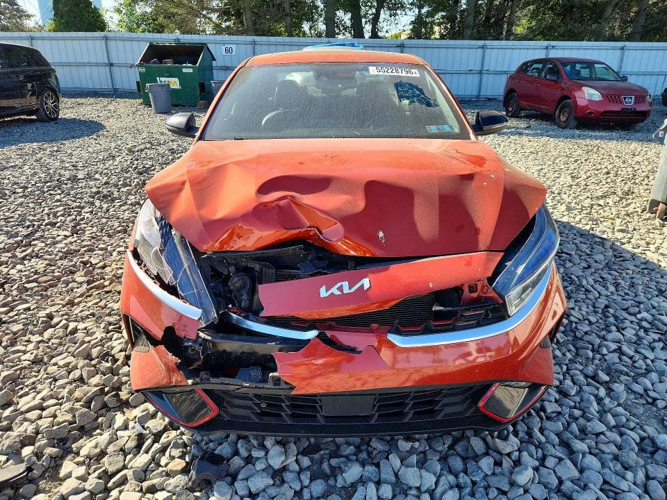 2023 KIA FORTE GT LINE 5
