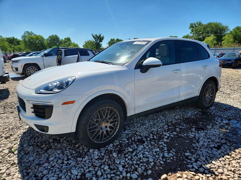 2018 PORSCHE CAYENNE - 1