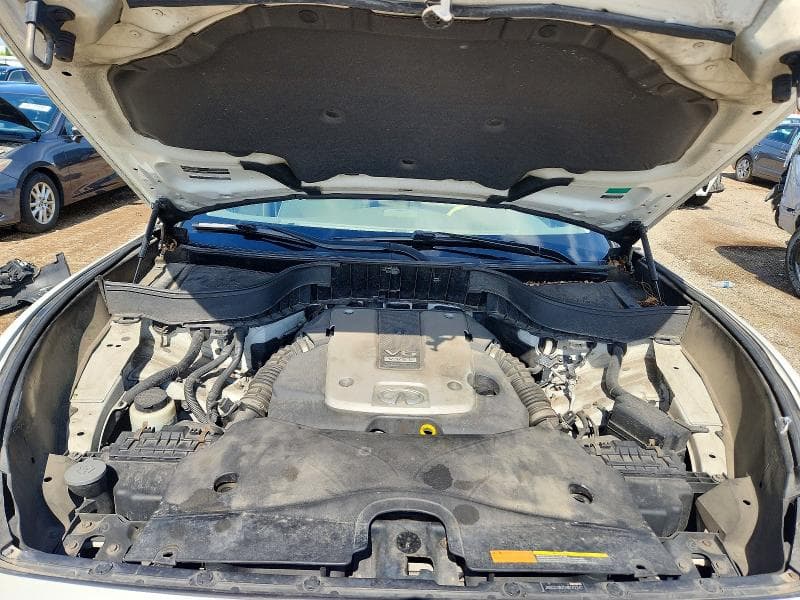 2017 INFINITI QX70 BASE 11