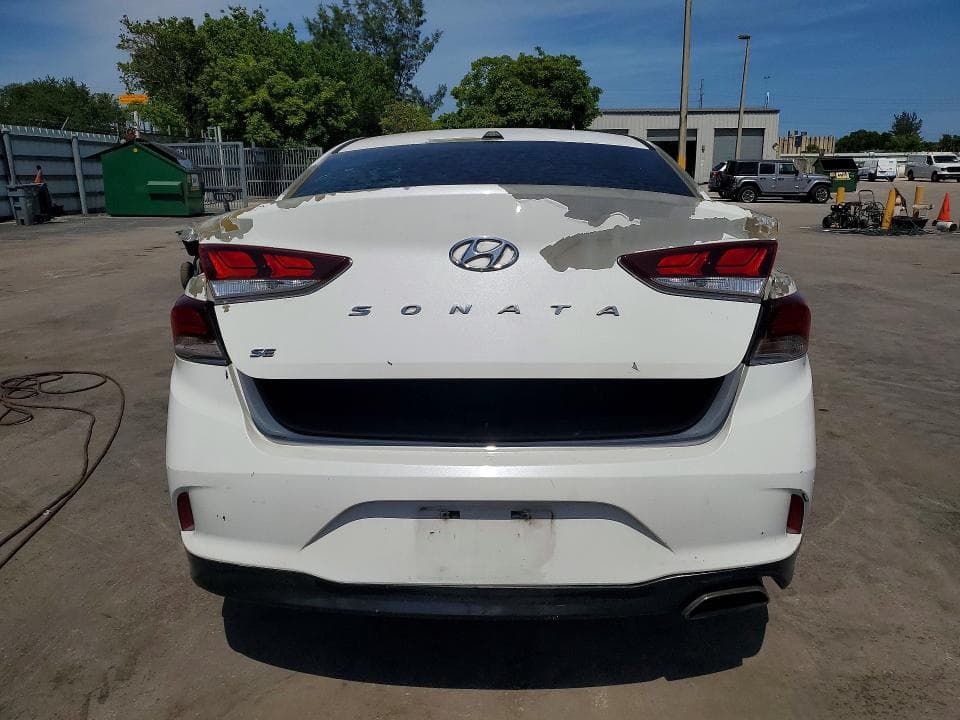 2018 HYUNDAI SONATA SE 6