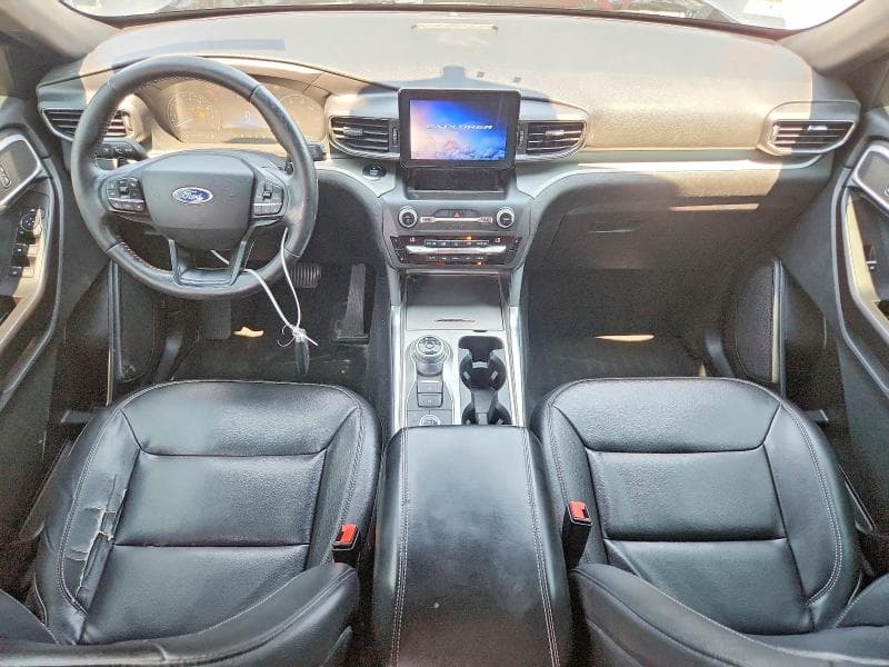 2020 FORD EXPLORER XLT 8