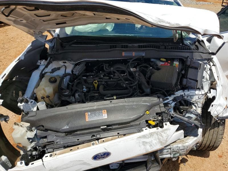2019 FORD FUSION SE 11