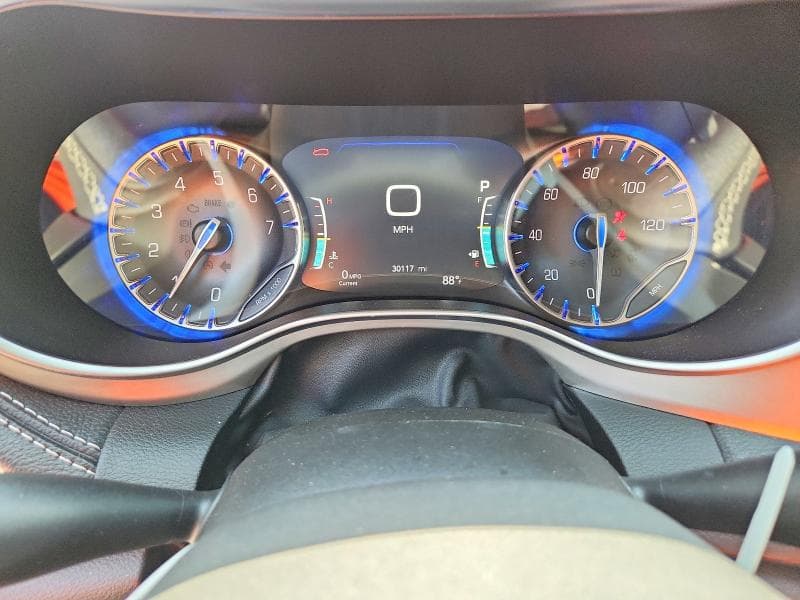 2024 CHRYSLER PACIFICA LIMITED 9
