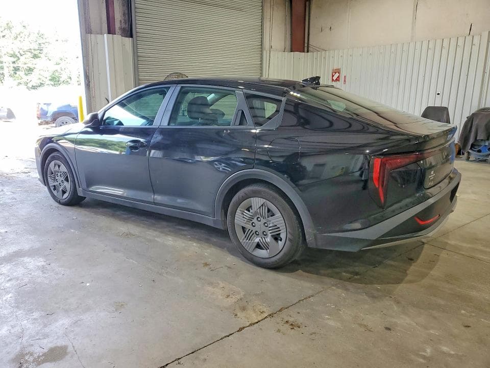 2025 KIA K4 LX 2
