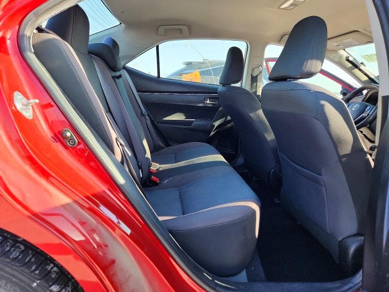 2018 TOYOTA COROLLA LE 10