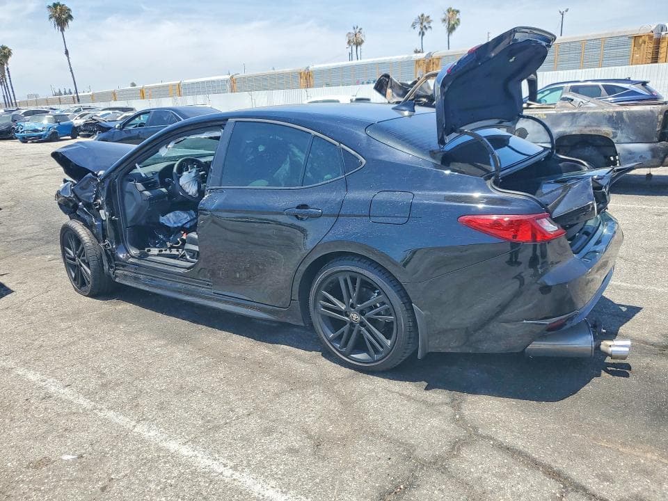 2026 TOYOTA CAMRY NIGHTSHADE 2