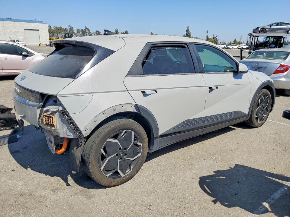2024 HYUNDAI IONIQ 5 SEL 3