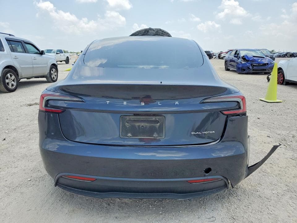 2024 TESLA MODEL 3 6