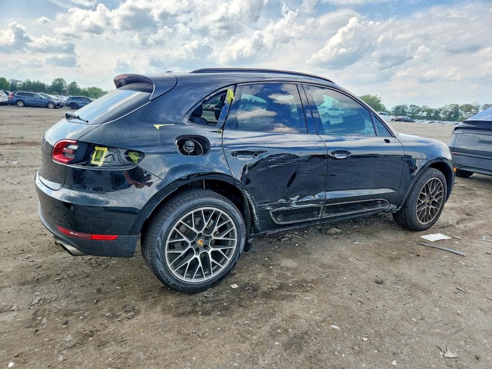 2017 PORSCHE MACAN S 3