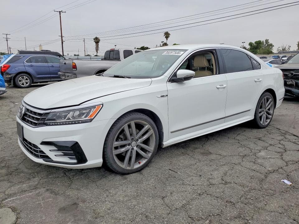 2017 VOLKSWAGEN PASSAT - 1