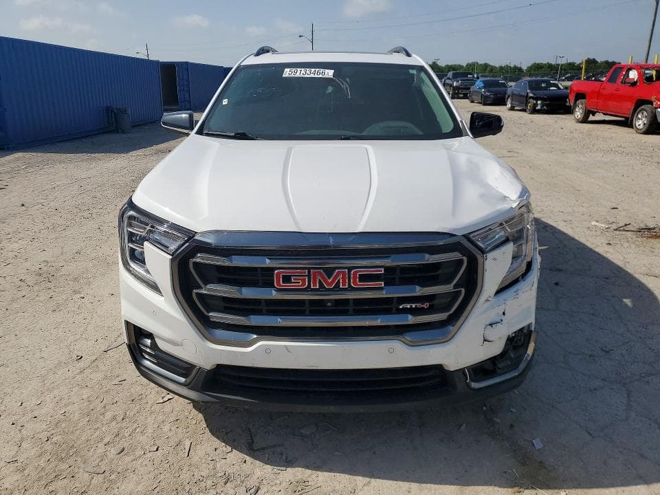2022 GMC TERRAIN AT4 5
