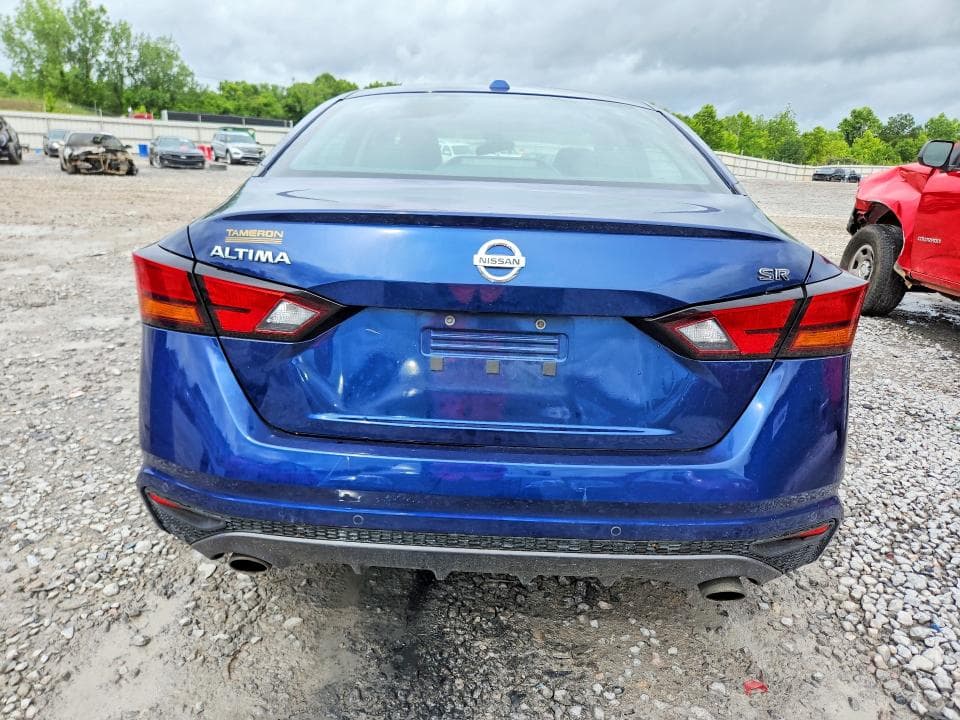 2022 NISSAN ALTIMA SR 6