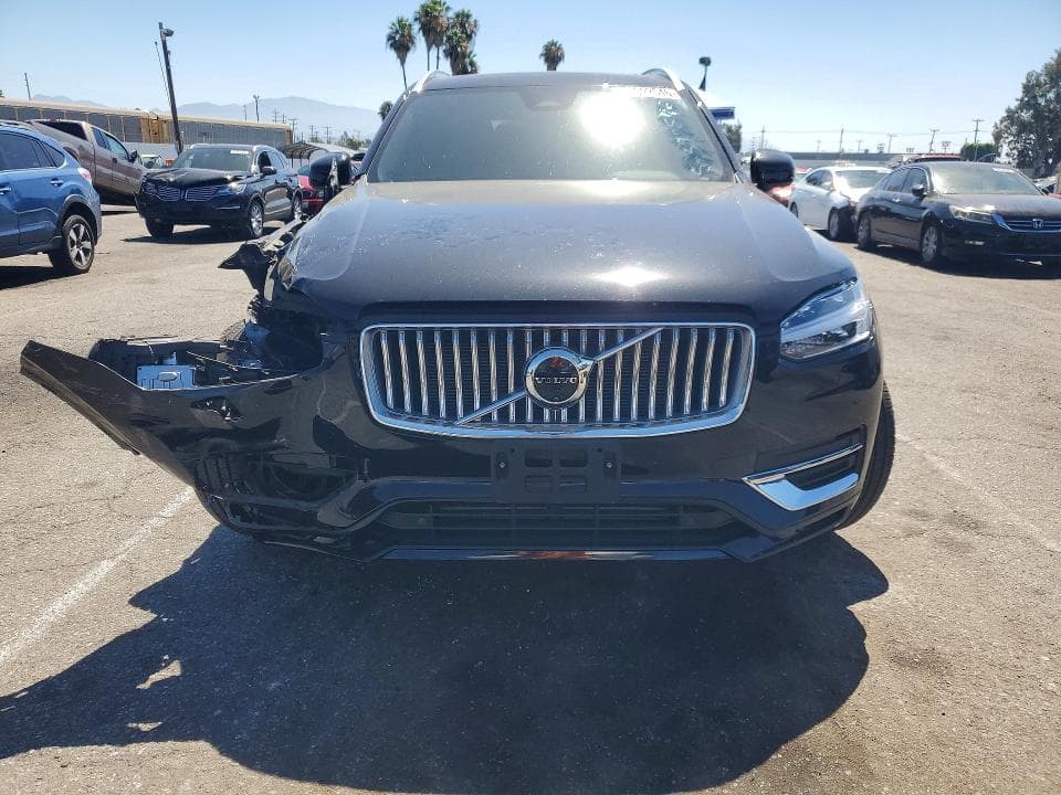 2024 VOLVO XC90 PLUS 5