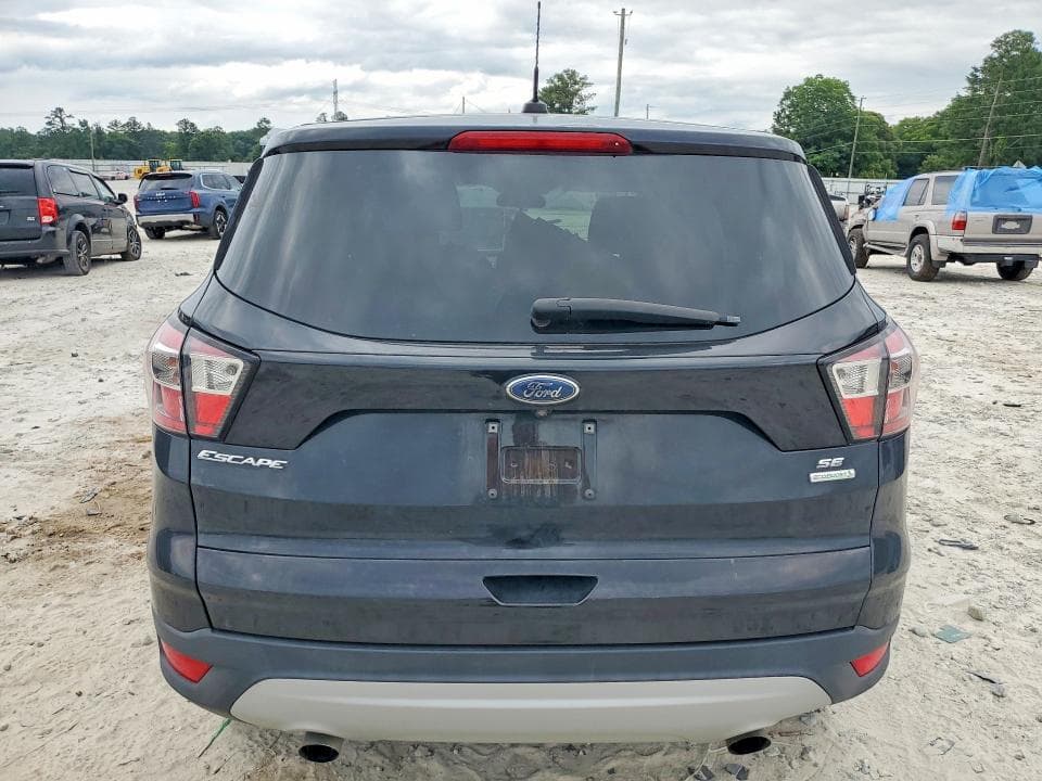 2017 FORD ESCAPE SE 6