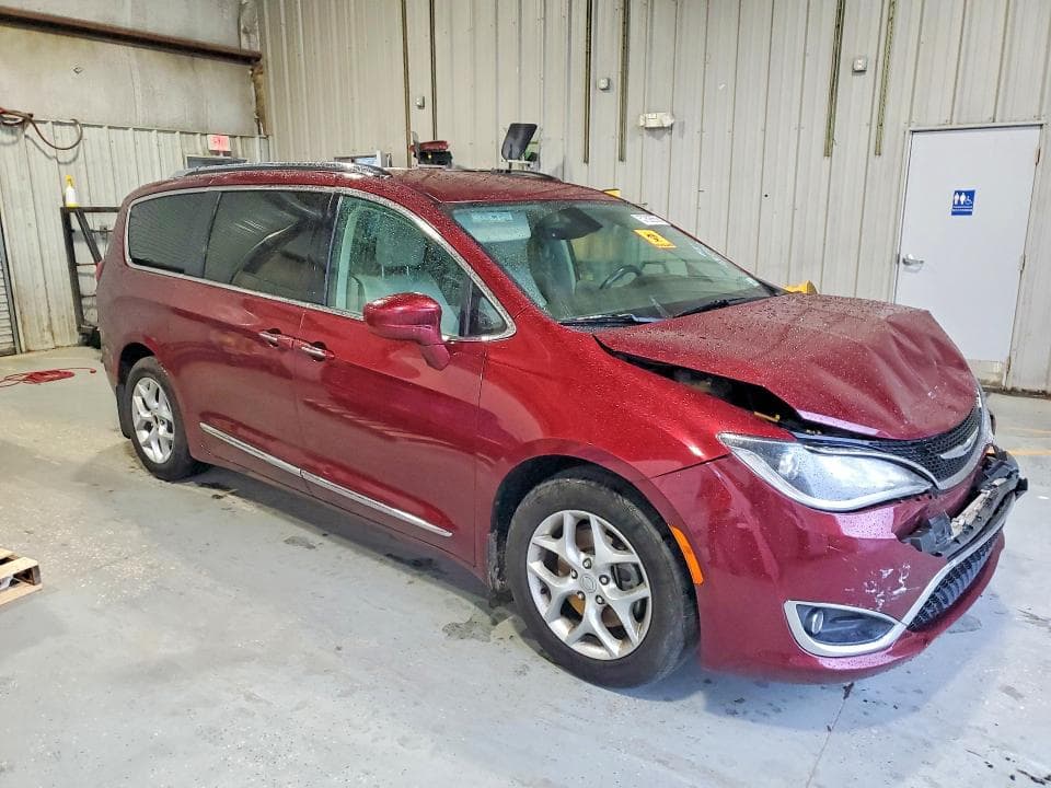 2017 CHRYSLER PACIFICA TOURING L PLUS 4
